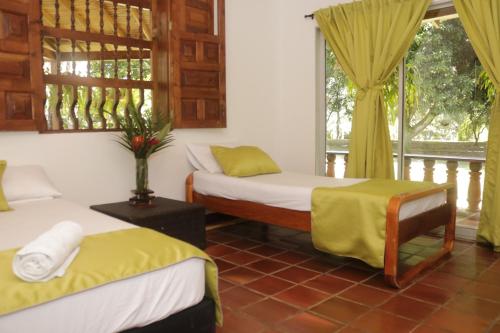 Finca Hotel La Estancia,Medellin>>Antioquia,3 star