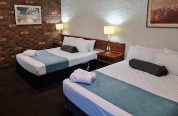 Seaton Arms Motor Inn,South Albury>>Albury,3 star