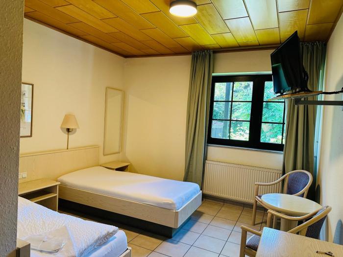 gastehaus tonisvorst