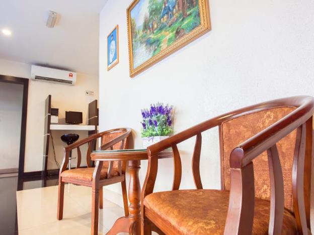 lavender inn nusa bestari