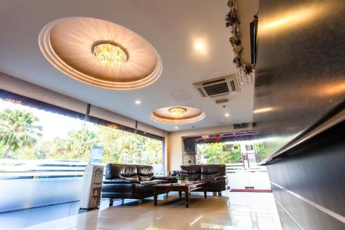 lavender inn nusa bestari