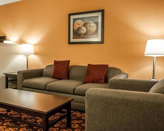 Econo Lodge Inn & Suites,Santa Fe>>New Mexico,2 star