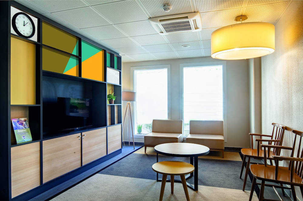 bandb hotel paris romainville noisy le sec