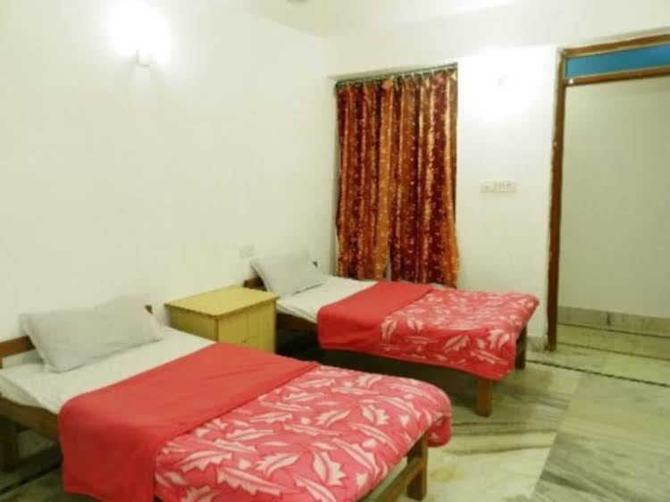 alok house
