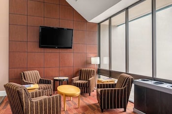 Stay Express Inn & Suites Tyler,,3 star