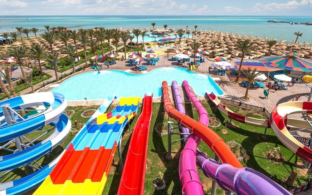 sunrise serano aqua park resort