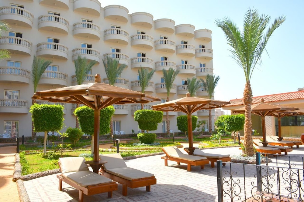 sunrise serano aqua park resort