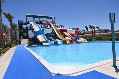 sunrise serano aqua park resort