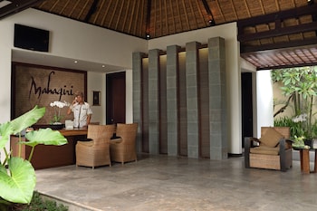 mahagiri villas sanur