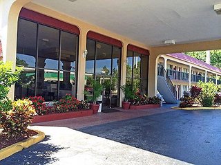 Motel 6 Daytona Beach, Fl - Speedway,Port Orange>>Daytona Beach,2 star