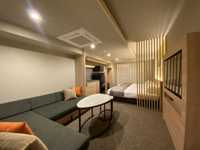 premium apart monday kyoto gojo