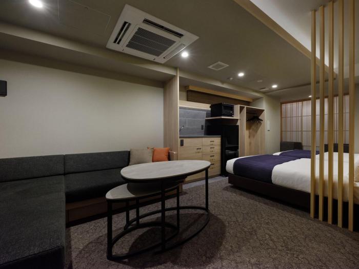 premium apart monday kyoto gojo