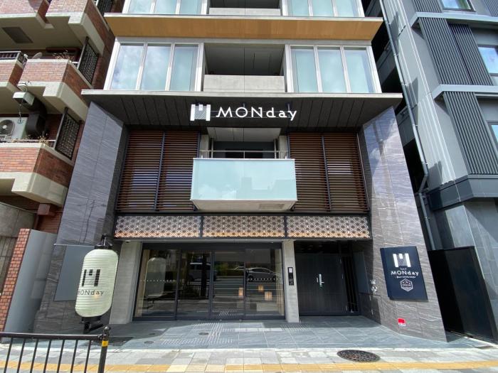 premium apart monday kyoto gojo
