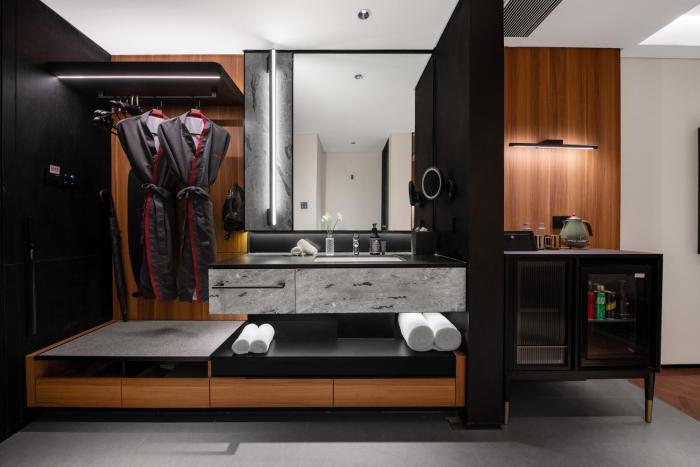 intercity hotel hangzhou west lake wulin plaza