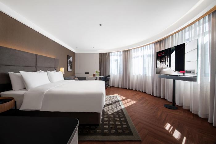 intercity hotel hangzhou west lake wulin plaza
