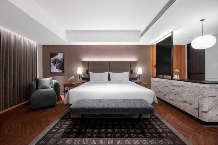 intercity hotel hangzhou west lake wulin plaza