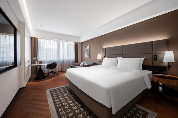 intercity hotel hangzhou west lake wulin plaza