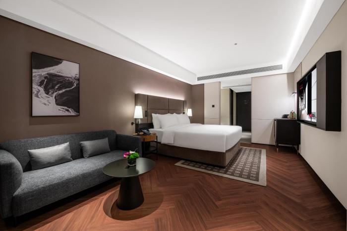 intercity hotel hangzhou west lake wulin plaza