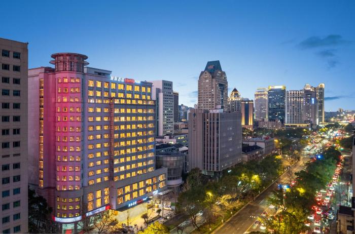 intercity hotel hangzhou west lake wulin plaza
