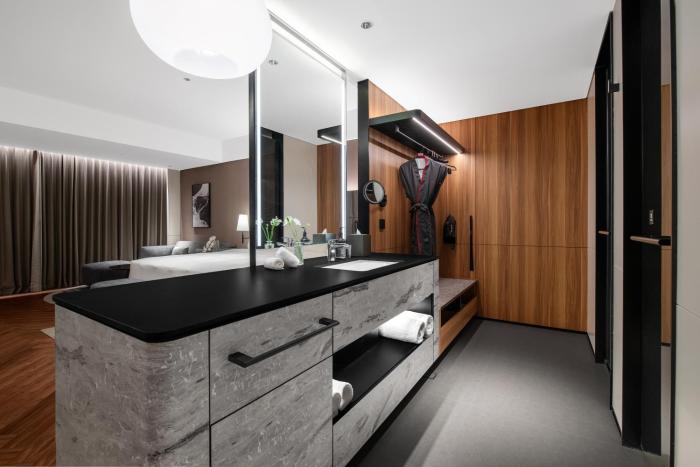 intercity hotel hangzhou west lake wulin plaza