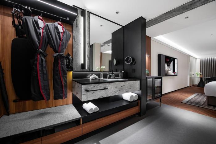 intercity hotel hangzhou west lake wulin plaza