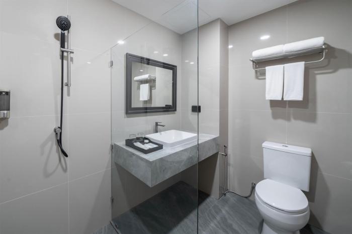 surestay plus by bw ramkhamhaeng airport rail link bangkok
