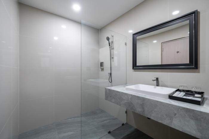 surestay plus by bw ramkhamhaeng airport rail link bangkok