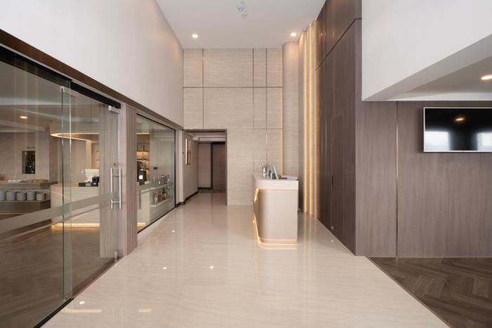 surestay plus by bw ramkhamhaeng airport rail link bangkok