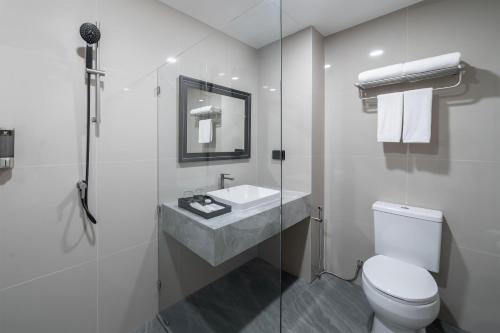 surestay plus by bw ramkhamhaeng airport rail link bangkok