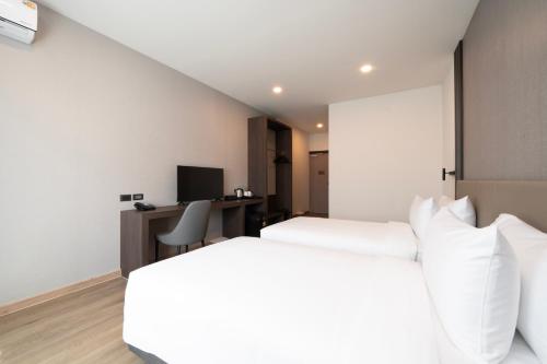 surestay plus by bw ramkhamhaeng airport rail link bangkok