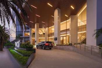 voco scenia bay nha trang by ihg