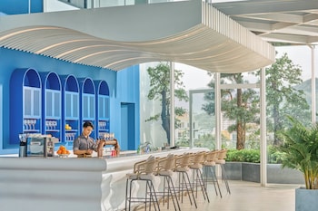 voco scenia bay nha trang by ihg