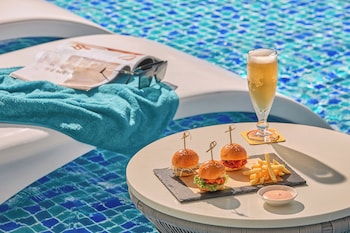 voco scenia bay nha trang by ihg