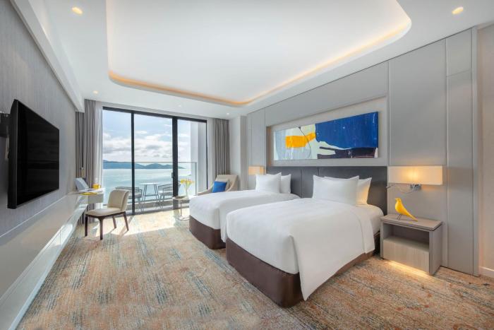 voco scenia bay nha trang by ihg