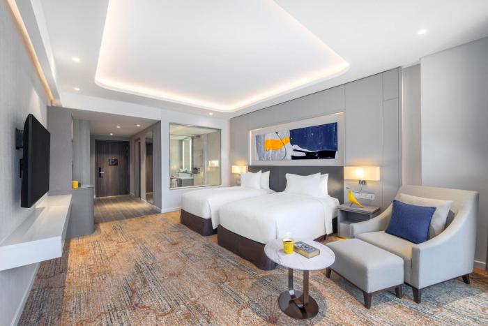 voco scenia bay nha trang by ihg