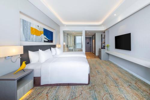 voco scenia bay nha trang by ihg