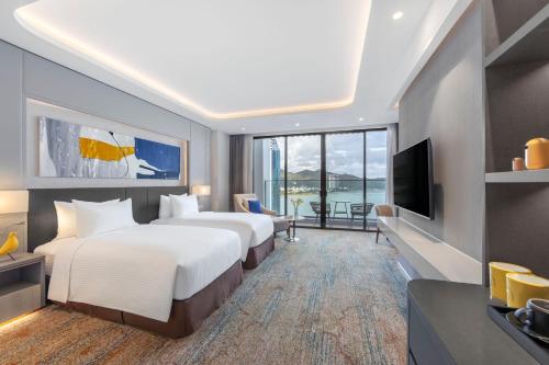 voco scenia bay nha trang by ihg
