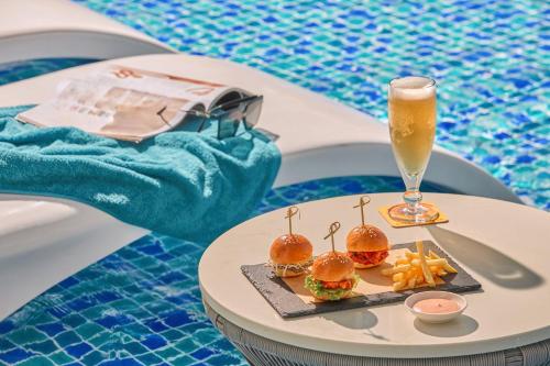 voco scenia bay nha trang by ihg