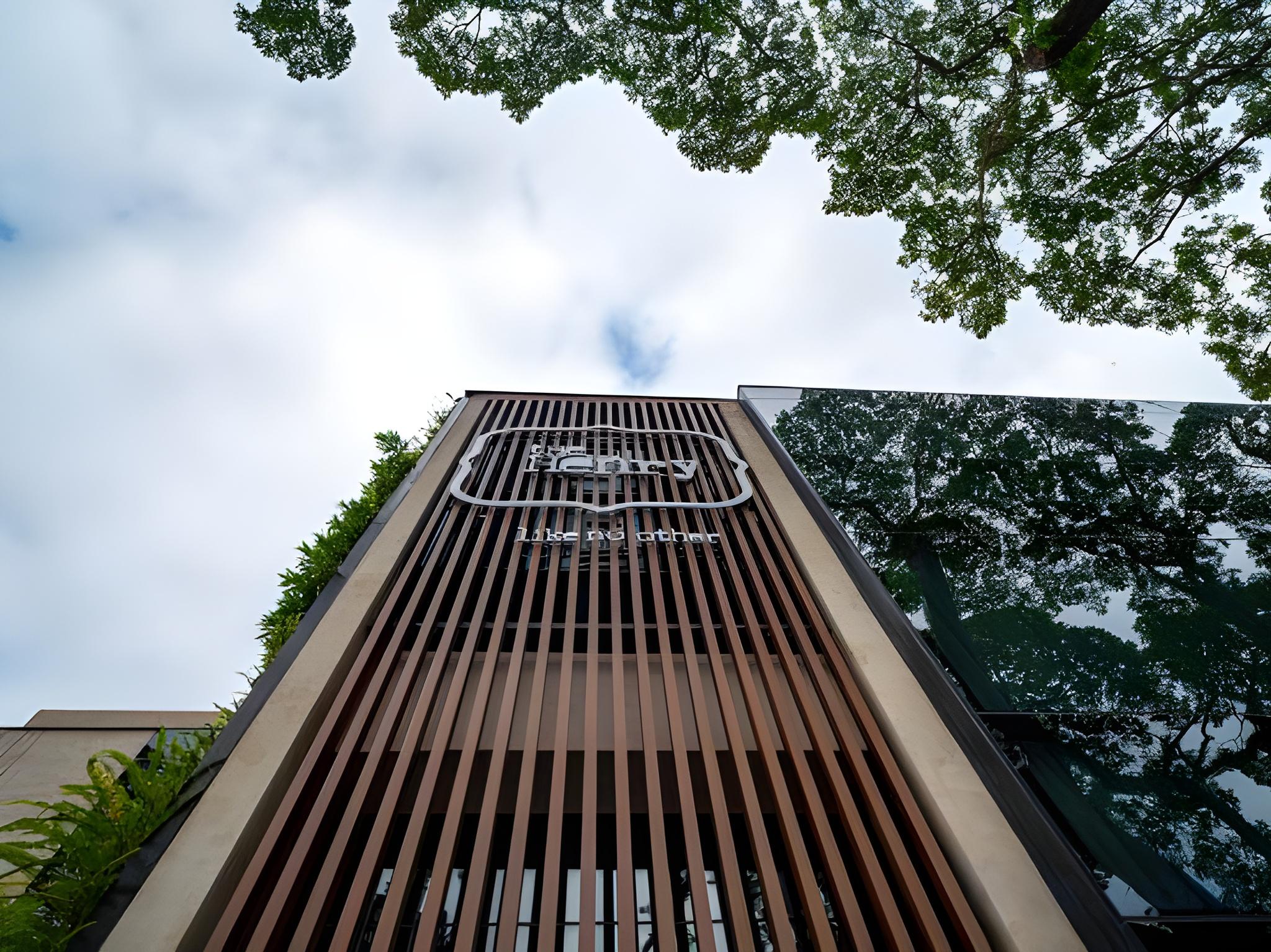 the henry glass house clark