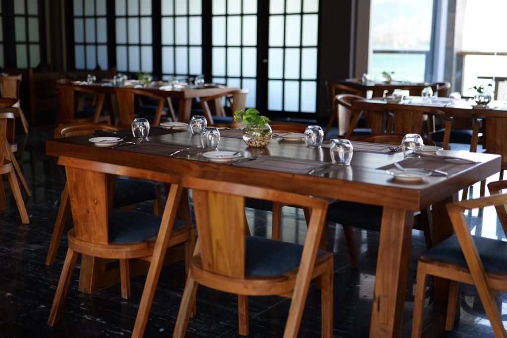 jl world hotel dili