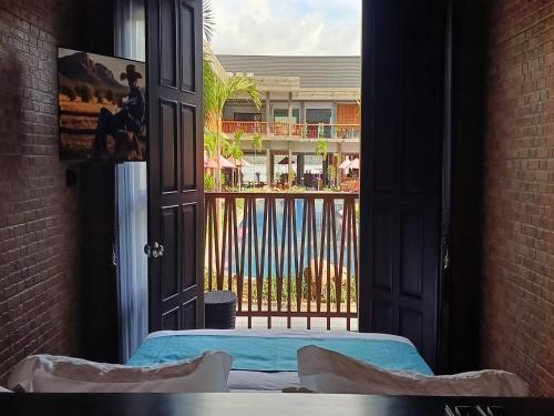 jl world hotel dili