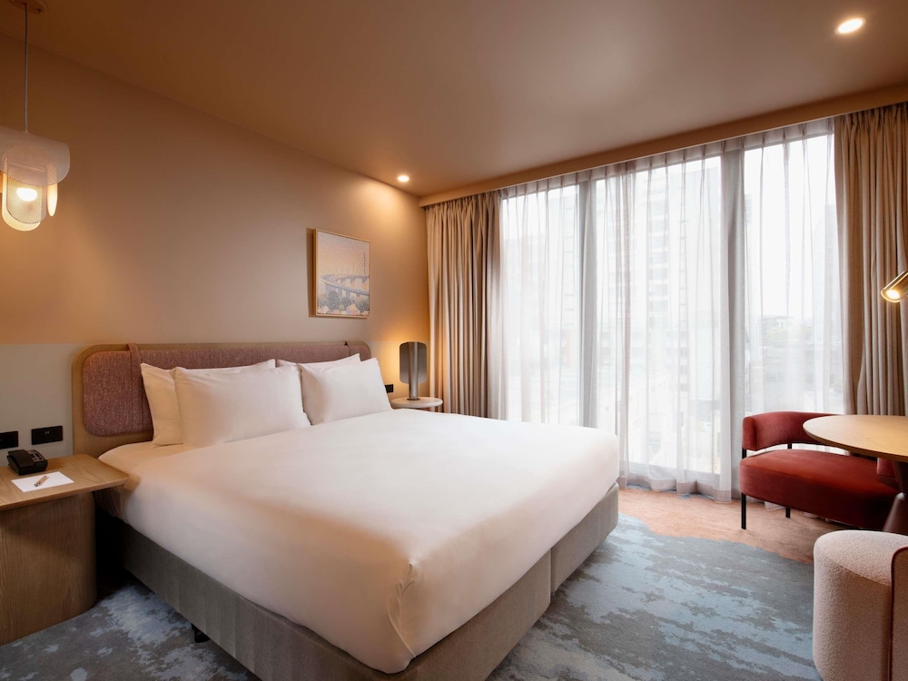 mercure melbourne la trobe street