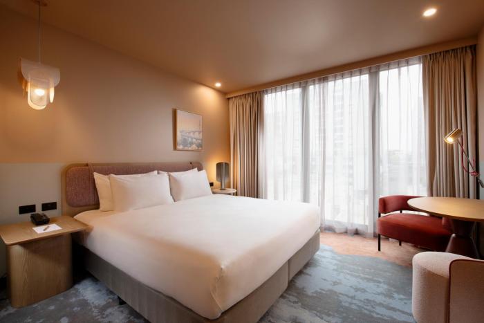 mercure melbourne la trobe street