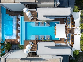 radisson blu resort phuket mai khao beach