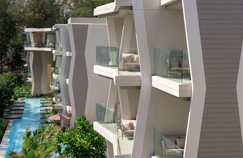 Radisson Blu Resort, Phuket Mai Khao Beach,,5 star