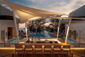 radisson blu resort phuket mai khao beach