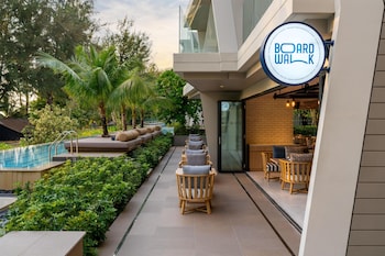 radisson blu resort phuket mai khao beach