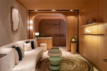 radisson blu resort phuket mai khao beach