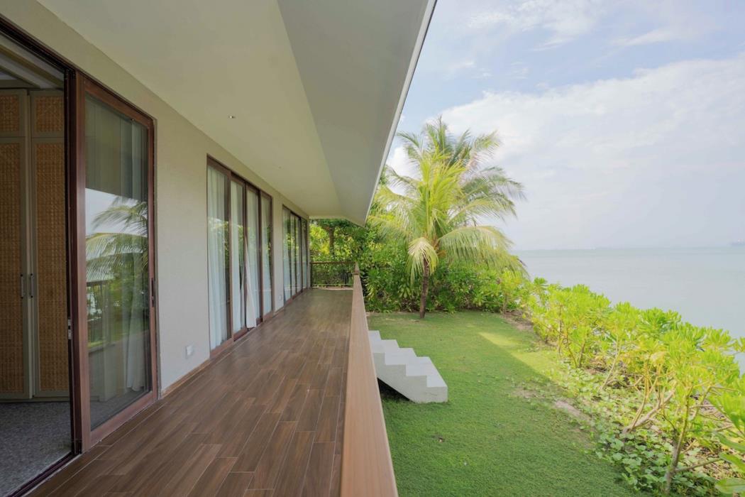 riahi by swiss belhotel