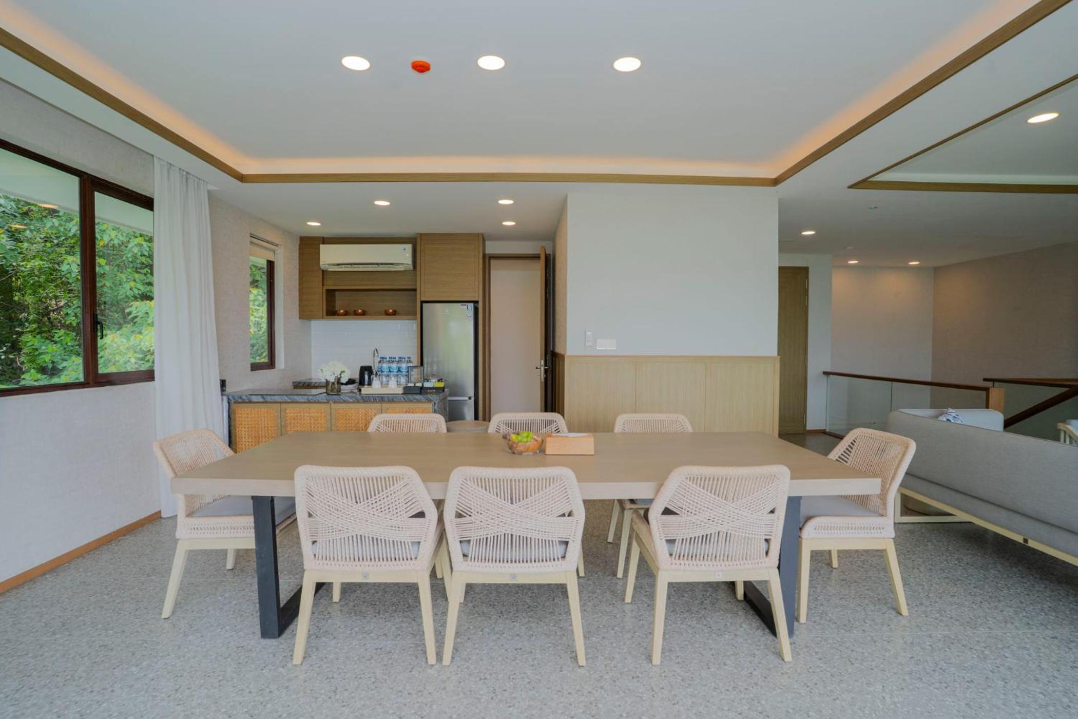 riahi by swiss belhotel